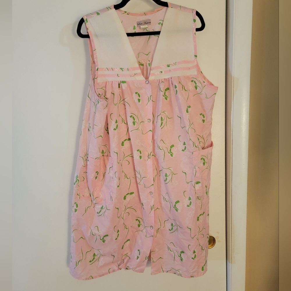 🆕️🥻Lati Fashion Gown House Coat - Pink/Green, Sz XL